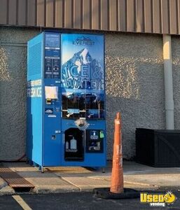 2022 Vx3 Bagged Ice Machine 2 Iowa for Sale