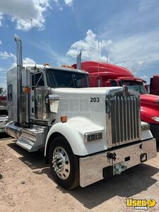 2022 W900 Kenworth Semi Truck Chrome Package Texas for Sale