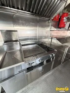 2023 14 Feet With Extentions Kitchen Food Trailer Diamond Plated Aluminum Flooring Florida for Sale