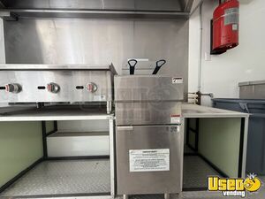 2023 2023 Kitchen Food Trailer Diamond Plated Aluminum Flooring Texas for Sale