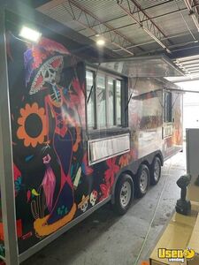 2023 23 Ft 3 Axle Kitchen Food Trailer Air Conditioning Arkansas for Sale