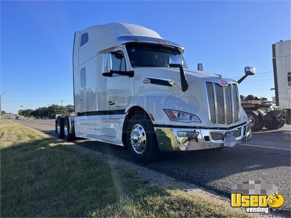 2023 579 Peterbilt Semi Truck Texas for Sale