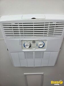 2023 824ab Mobile Boutique 26 Indiana for Sale