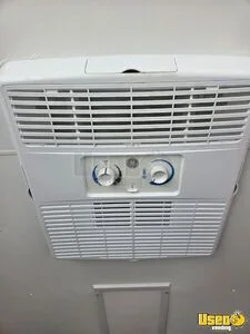 2023 824ab Mobile Boutique 26 Indiana for Sale
