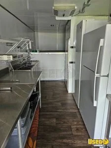 2023 8.5' X 24' Gooseneck Kitchen Food Trailer Insulated Walls Kansas for Sale