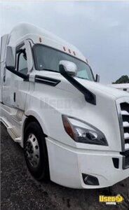 2023 Cascadia Freightliner Semi Truck 4 New Jersey for Sale