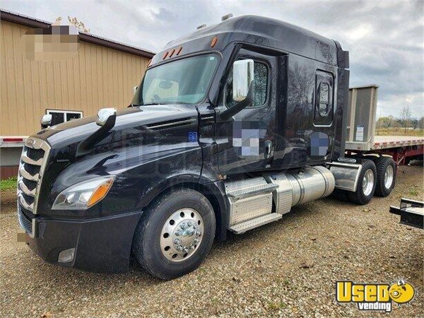 2023 Cascadia Freightliner Semi Truck Michigan for Sale