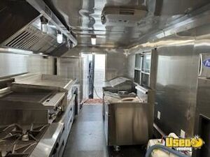 2023 Custom Kitchen Food Trailer Diamond Plated Aluminum Flooring North Carolina for Sale