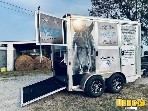 2023 Custom Pet Care / Veterinary Truck Tennessee for Sale