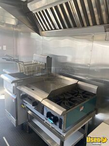 2023 Enclosed Kitchen Food Trailer Electrical Outlets Florida for Sale