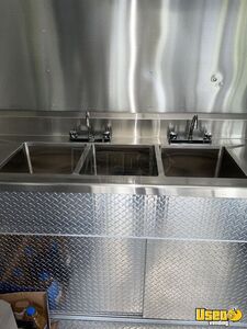 2023 Food Concession Trailer Kitchen Food Trailer Fresh Water Tank North Carolina for Sale