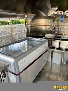 2023 Food Trailer Ice Cream Trailer Fresh Water Tank Florida for Sale