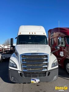 2023 Freightliner Semi Truck 2 Ohio for Sale