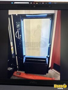 2023 Iq640 Seaga Snack Machine 4 Texas for Sale