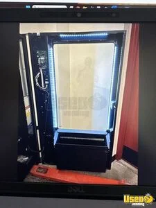 2023 Iq640 Seaga Snack Machine 4 Texas for Sale