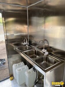 2023 Kitchen Food Trailer Diamond Plated Aluminum Flooring California for Sale