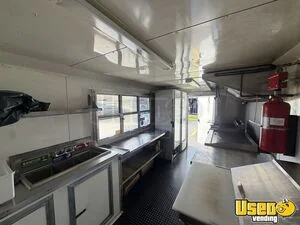 2023 Kitchen Trailer Kitchen Food Trailer Exterior Customer Counter Florida for Sale
