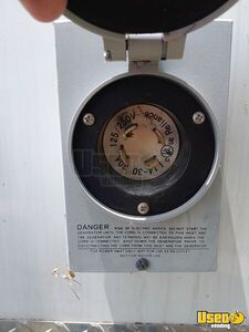 2023 Pull Trailer Ice Cream Trailer 25 Texas for Sale