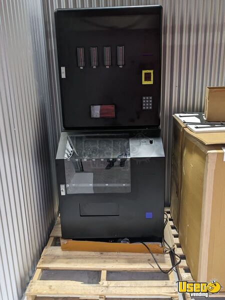 2023 Seaga Snack Machine Ontario for Sale