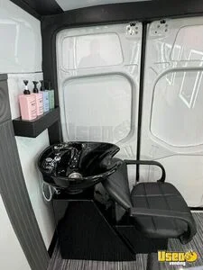 2023 Sprinter 2500 Mobile Hair & Nail Salon Truck Awning California Diesel Engine for Sale