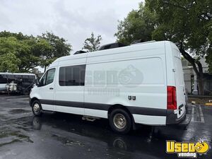 2023 Sprinter 3500 Pet Care / Veterinary Truck Air Conditioning Florida Diesel Engine for Sale