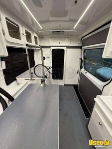 2023 Sprinter 3500 Pet Care / Veterinary Truck Solar Panels Florida Diesel Engine for Sale