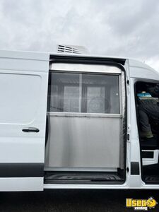 2023 Sprinter All-purpose Food Truck Concession Window Pennsylvania Diesel Engine for Sale