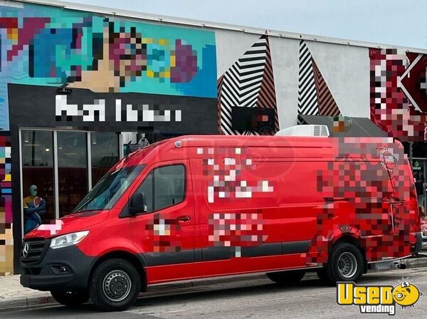 2023 Sprinter Dual Rear Wheels Package Coffee & Beverage Truck Florida Diesel Engine for Sale