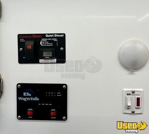 2023 Sprinter Pet Care / Veterinary Truck Electrical Outlets Utah Diesel Engine for Sale