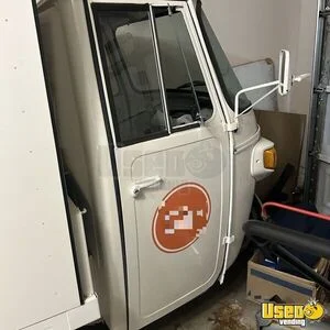 2023 Xtra X Coffee & Beverage Truck Additional 3 Texas for Sale