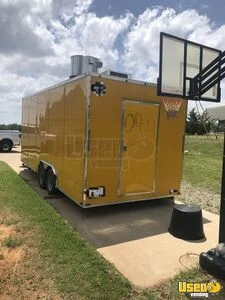 2024 20’ Kitchen Food Trailer Texas for Sale