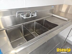 2024 2024 Universal Kitchen Food Trailer Fryer California for Sale