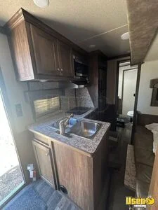 2024 3-horse Lq Trailers 3-horse Lq Trailer Microwave California for Sale
