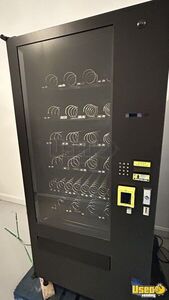 2024 4-wide Crane National Snack Machine 5 Texas for Sale