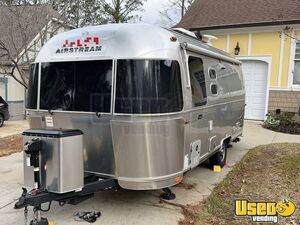 2024 Airstream Caravel Trailer Mobile Tiny Home on Wheels for Sale in South Carolina!