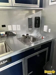 2024 Commercial Kitchen Trailer Kitchen Food Trailer Fryer Michigan for Sale