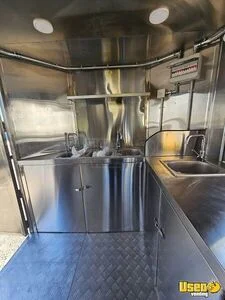 2024 Concession Trailer Concession Trailer 17 Manitoba for Sale