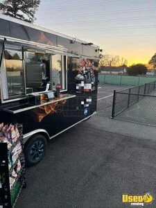 2024 Enclosed Trailer 20' Kitchen Food Trailer Insulated Walls Texas for Sale