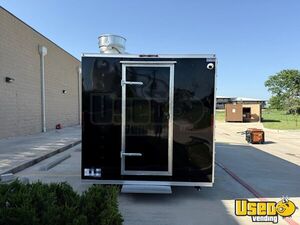 2024 Enclosed Trailer Kitchen Food Trailer Reach-in Upright Cooler Texas for Sale