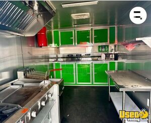 2024 Food Trailer Barbecue Food Trailer Stainless Steel Wall Covers Texas for Sale