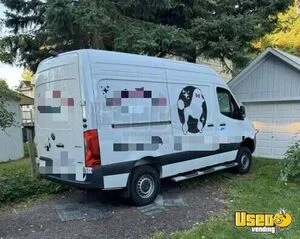 2024 Hanvey Pet Care / Veterinary Truck Air Conditioning Michigan Diesel Engine for Sale