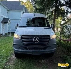 2024 Hanvey Pet Care / Veterinary Truck Interior Lighting Michigan Diesel Engine for Sale