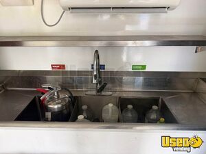 2024 Kitchen Food Concession Trailer Kitchen Food Trailer Electrical Outlets Indiana for Sale