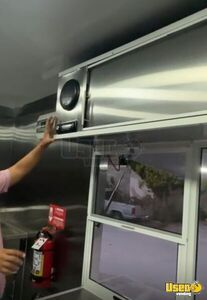2024 Kitchen Food Trailer Kitchen Food Trailer Removable Trailer Hitch Illinois for Sale