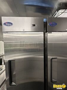 2024 Kitchen Food Trailer Kitchen Food Trailer Removable Trailer Hitch Maryland for Sale