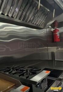 2024 Kitchen Food Trailer Kitchen Food Trailer Stainless Steel Wall Covers Illinois for Sale