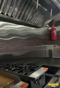 2024 Kitchen Food Trailer Kitchen Food Trailer Stainless Steel Wall Covers Illinois for Sale
