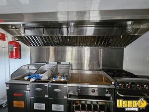 2024 Kitchen Food Trailer Water Tank Texas for Sale