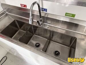 2024 Kitchen Trailer Kitchen Food Trailer Electrical Outlets Virginia for Sale