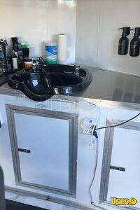 2024 Mobile Barbershop Mobile Hair & Nail Salon Truck Cabinets California for Sale